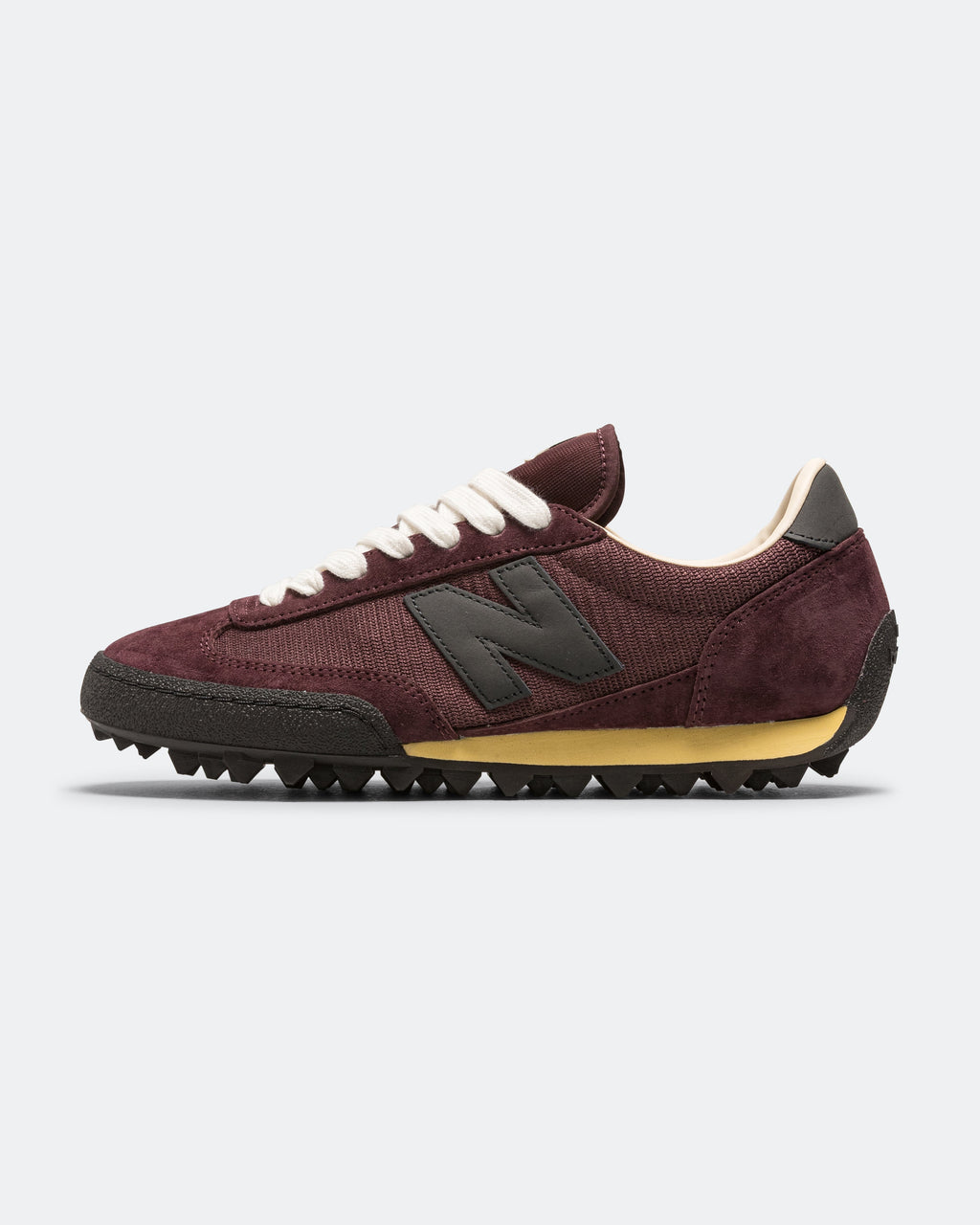 Unisex Suede & Mesh Lifestyle Sneakers - Brown - UGTR48S