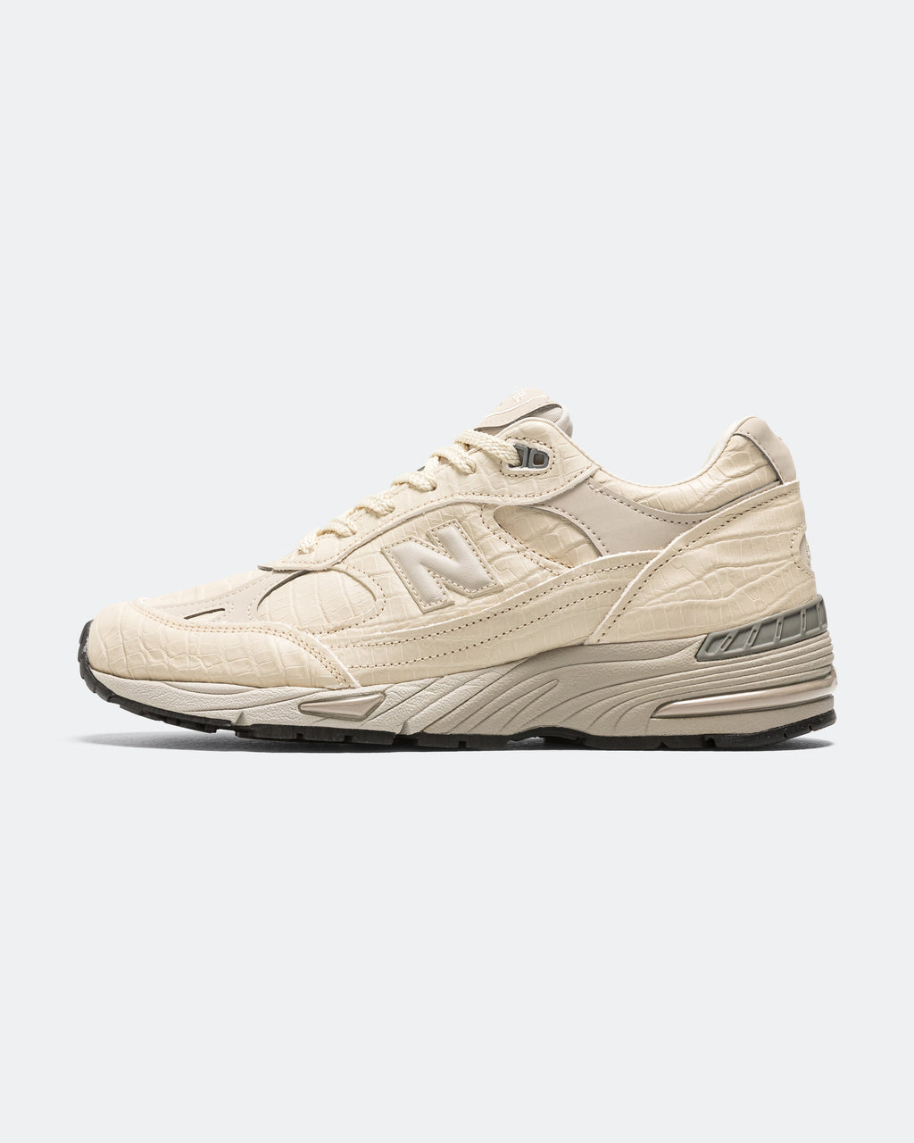 Unisex 991 Leather Lifestyle Sneakers - White - M991CR1