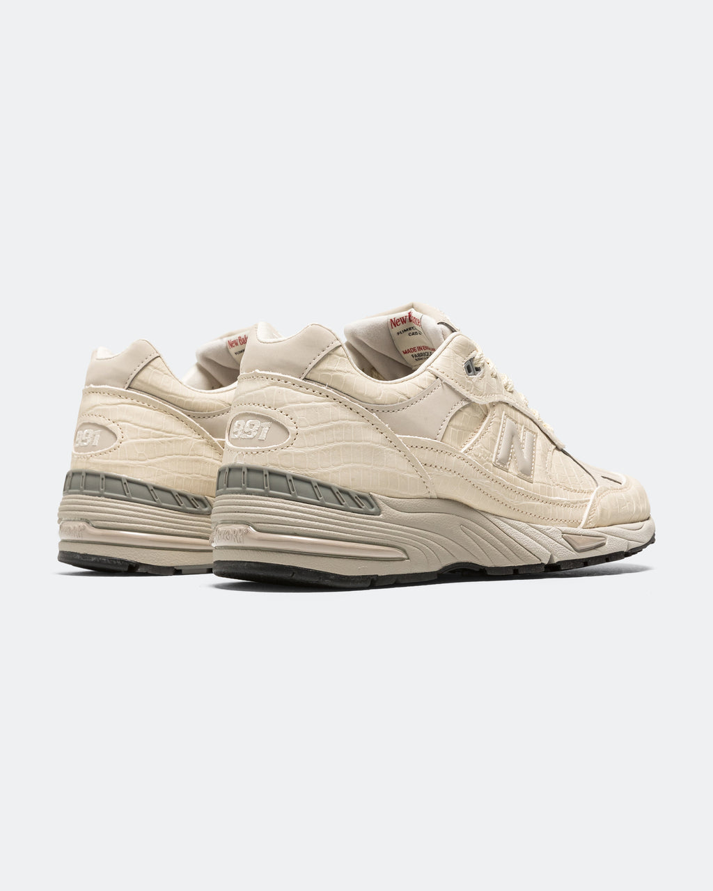 Unisex 991 Leather Lifestyle Sneakers - White - M991CR1