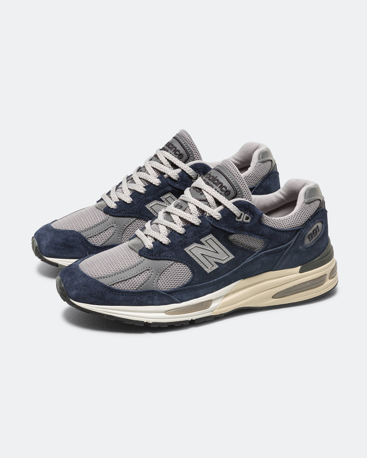 Unisex 991v2 Suede & Mesh Lifestyle Sneakers - Navy - U991NA2