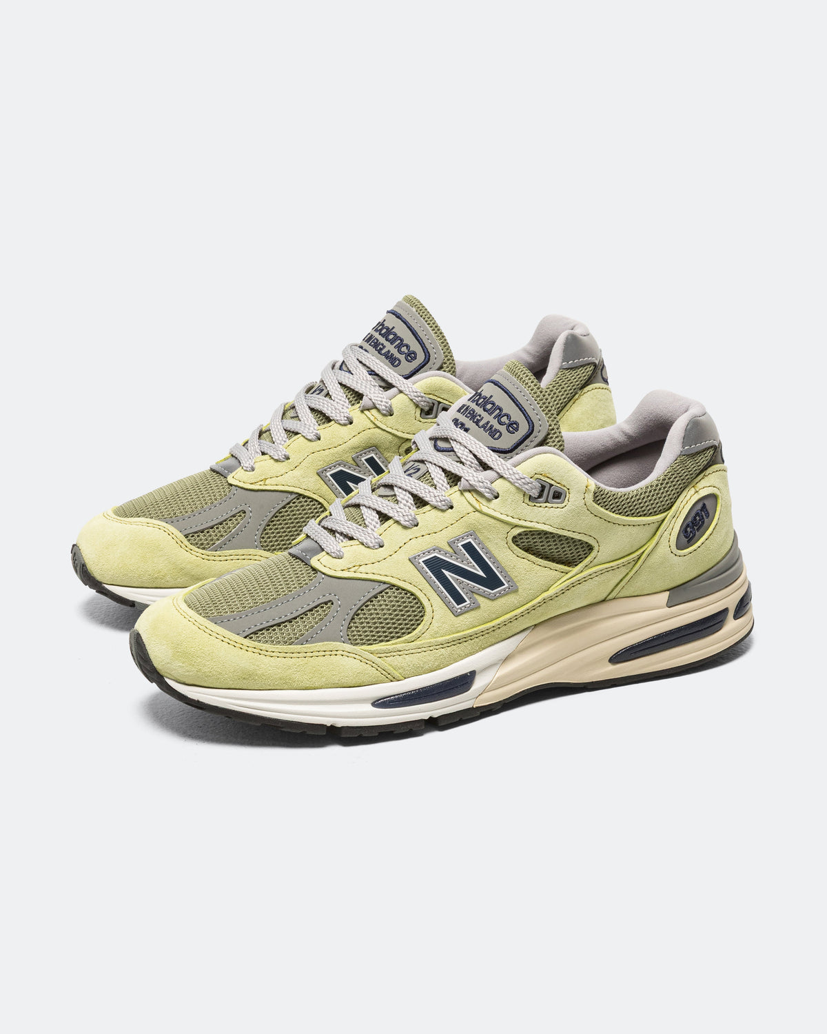 Unisex 991v2 Suede & Mesh Lifestyle Sneakers - Green - U991WG2