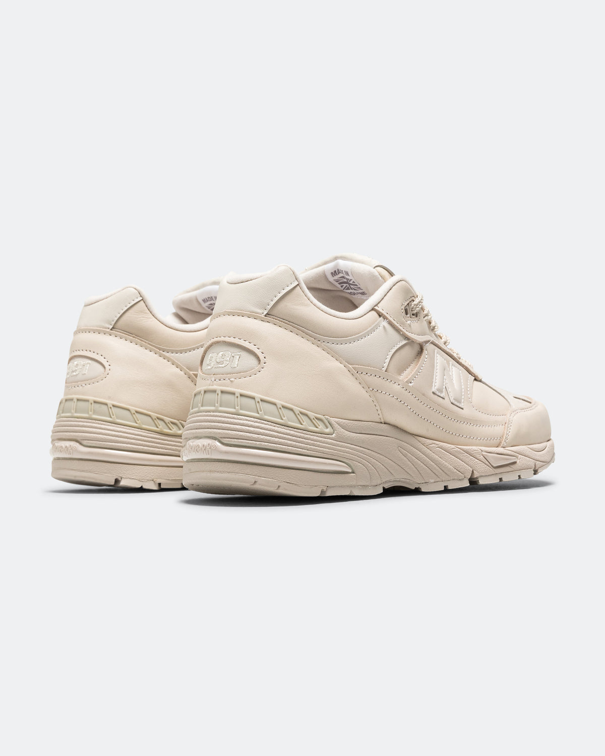 Unisex 991 Leather Lifestyle Sneakers - M991OW