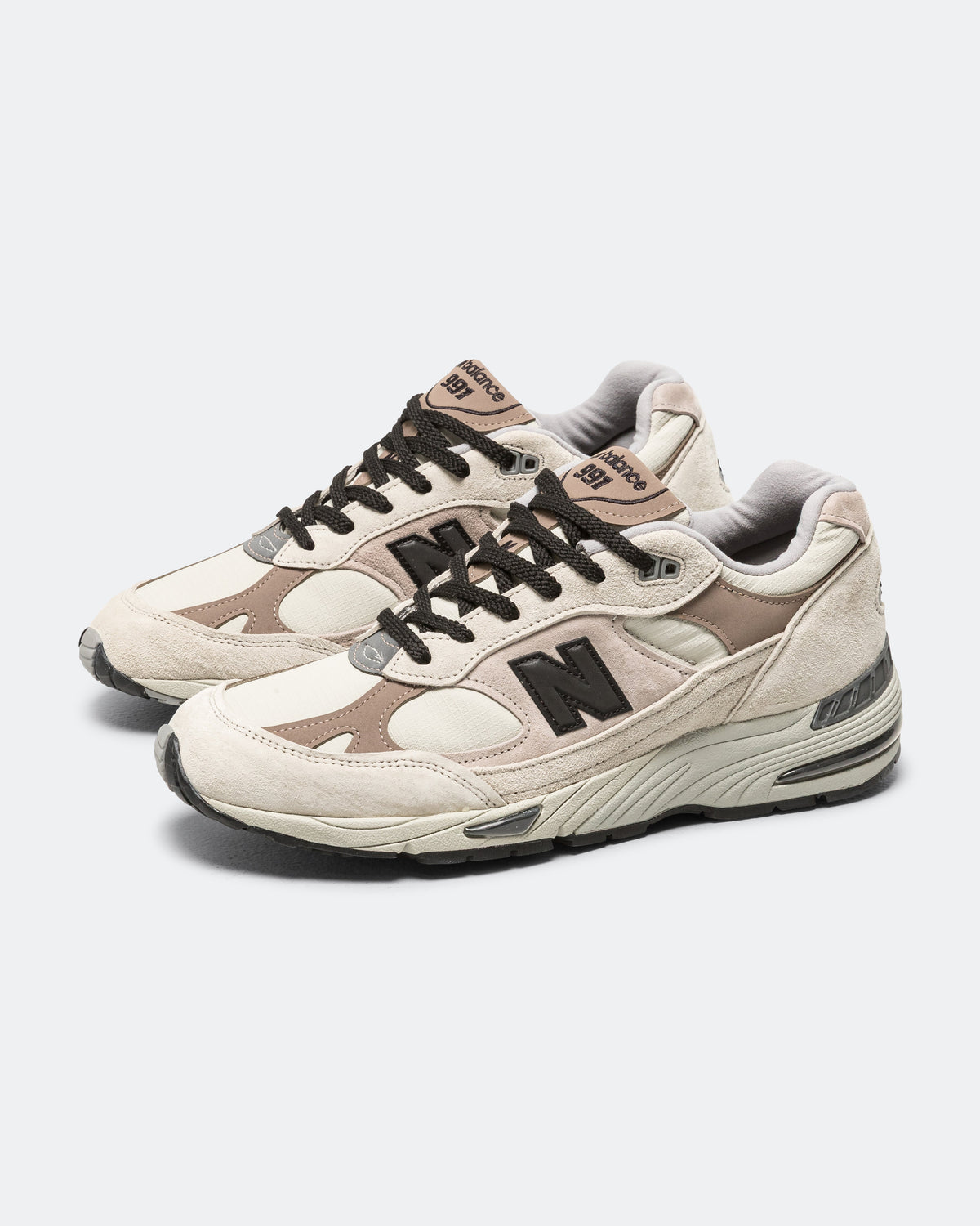 Unisex 991v2 Suede Lifestyle Sneakers - Beige - M991WIN