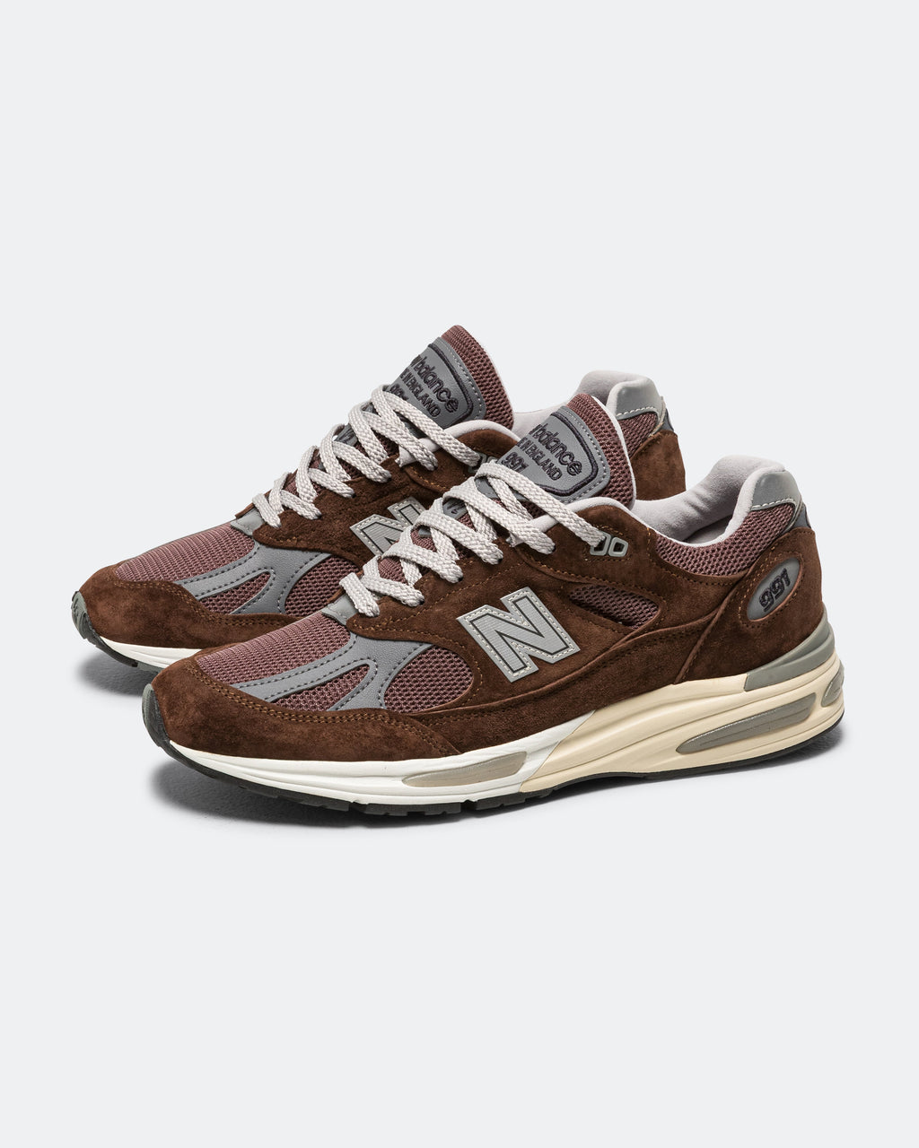 Unisex 991v2 Suede & Mesh Lifestyle Sneakers - Brown - U991BR2