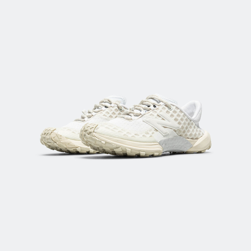 Men's Mesh Lifestyle Sneakers - White - MTM10LEC