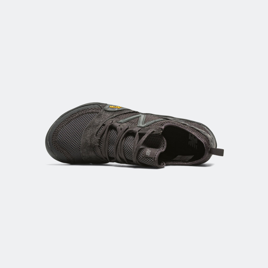 Men's Lifestyle Sneakers - Black - MT10OAC