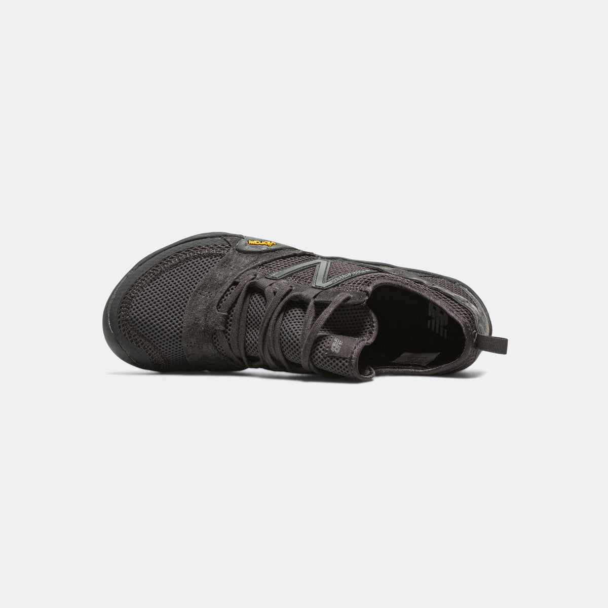 Men's Lifestyle Sneakers - Black - MT10OAC