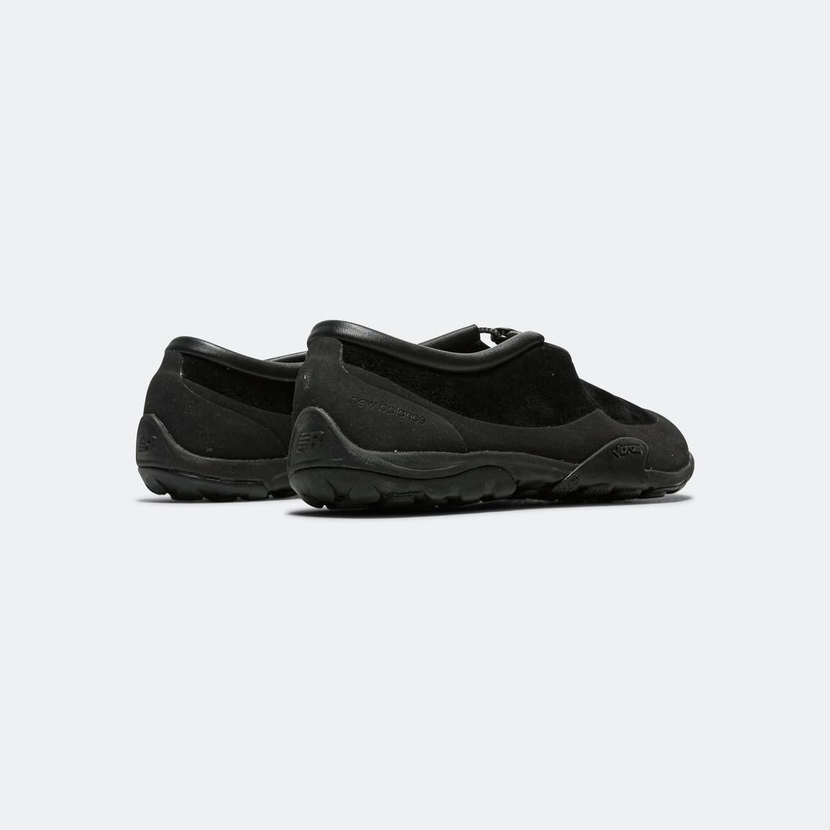 Unisex Leather Lifestyle Sneakers - Black - TDS MT10TDS Minimus