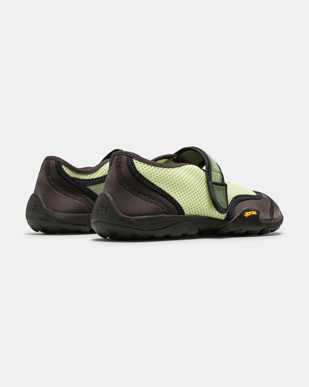 Men's Mesh Lifestyle Sneakers - Brown - MT26I9
