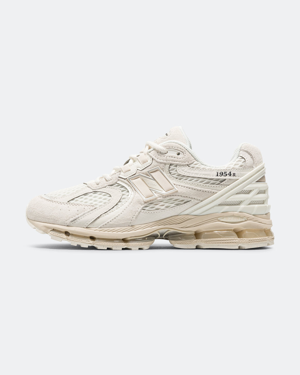 Unisex 2002 Suede & Mesh Lifestyle Sneakers - U19541R3