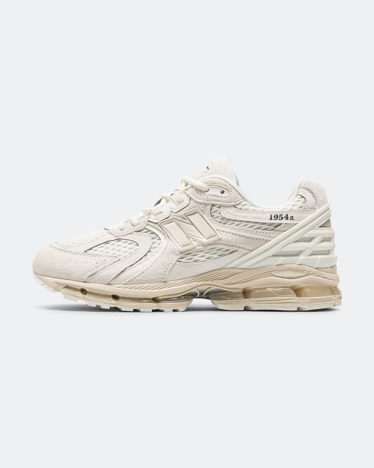 Unisex 2002 Suede & Mesh Lifestyle Sneakers - U19541R3