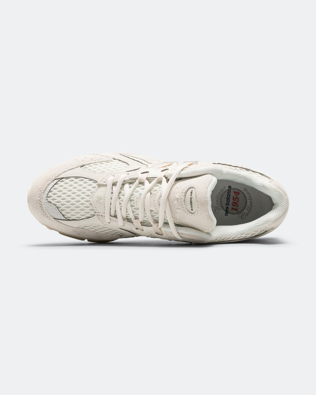 Unisex 2002 Suede & Mesh Lifestyle Sneakers - U19541R3