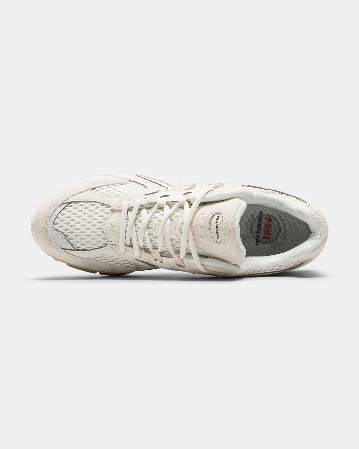 Unisex 2002 Suede & Mesh Lifestyle Sneakers - U19541R3