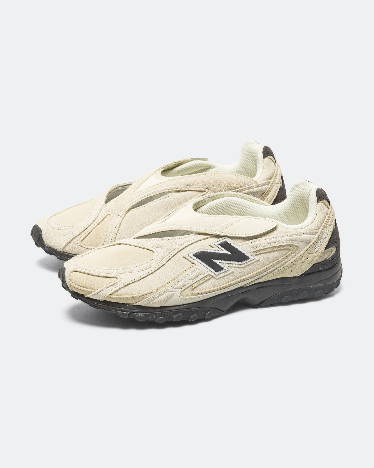 Unisex Suede & Mesh Lifestyle Sneakers - U204VCAV