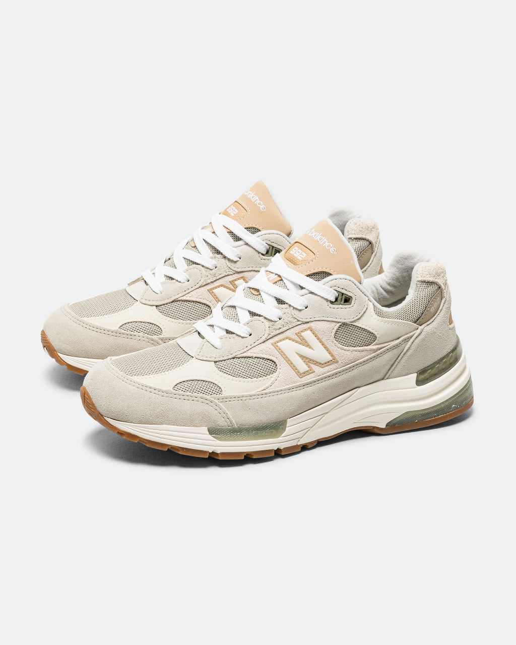 Unisex 992 Suede & Mesh Lifestyle Sneakers - White - U992720