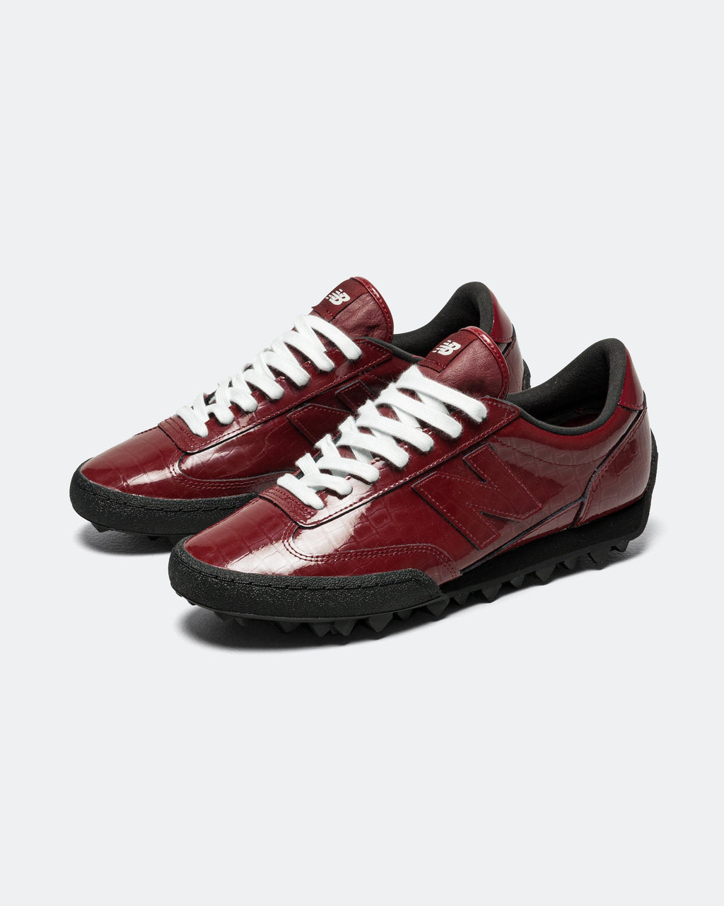 Unisex Leather Lifestyle Sneakers - UGTR17G
