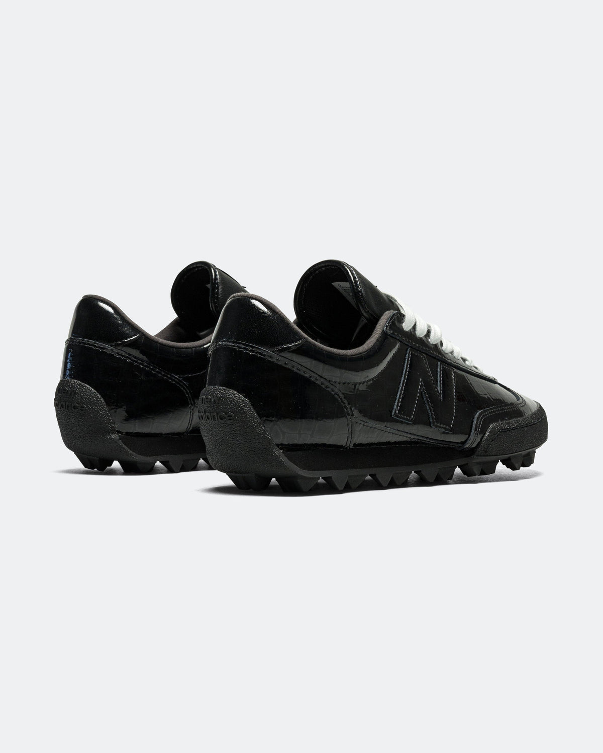 Unisex Leather Lifestyle Sneakers - Black - UGTR2SV