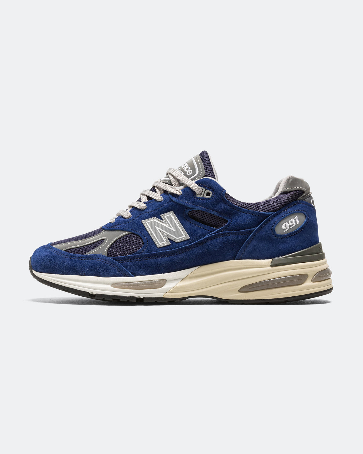 Unisex 991v2 Suede & Mesh Lifestyle Sneakers - Blue - U991VB2