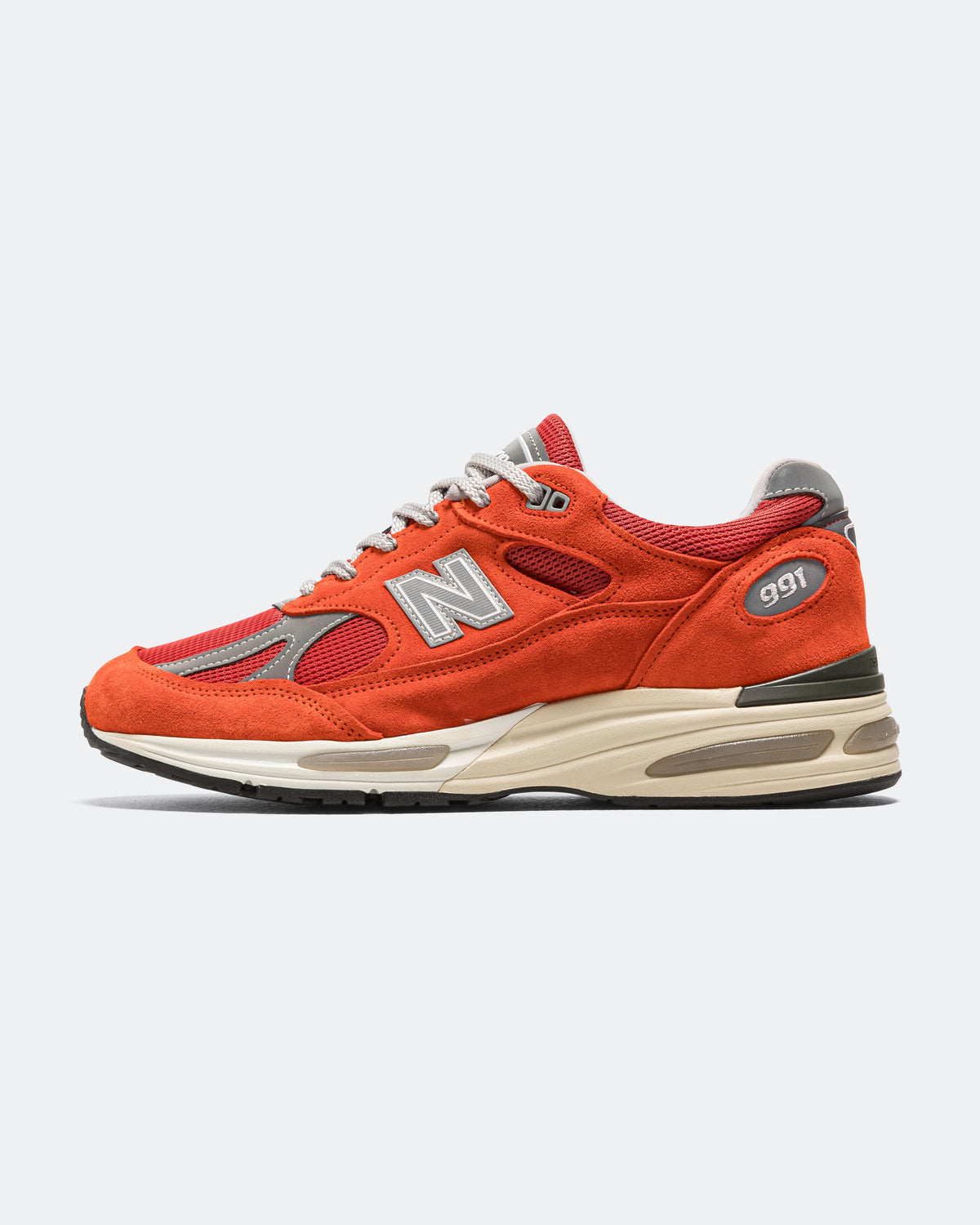 Unisex 991v2 Suede & Mesh Lifestyle Sneakers - Orange - U991VO2