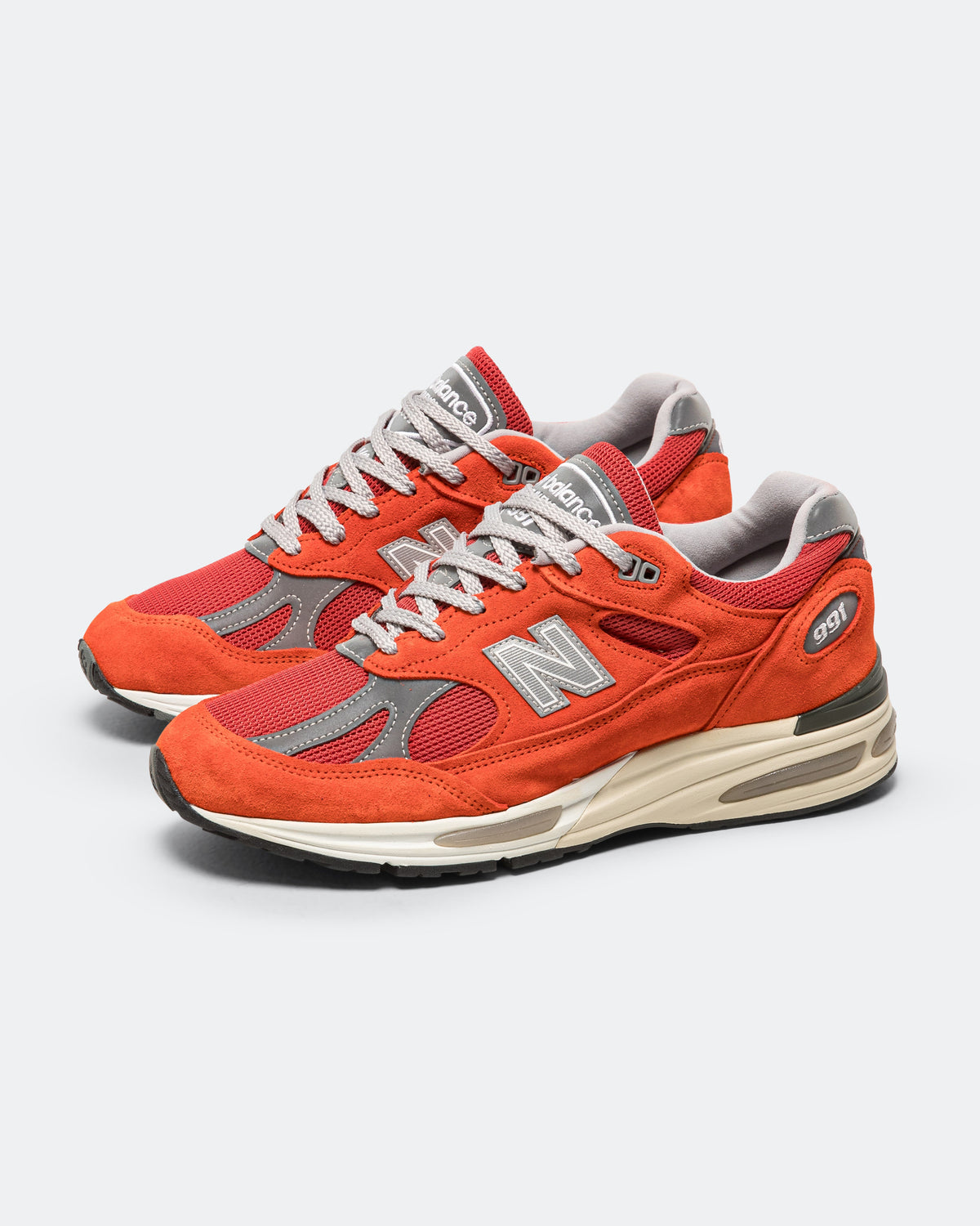 Unisex 991v2 Suede & Mesh Lifestyle Sneakers - Orange - U991VO2